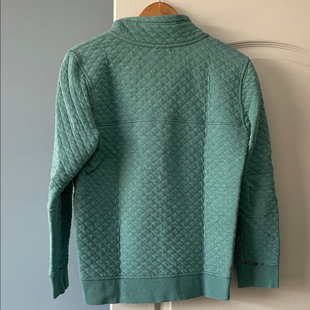 Patagonia Women’s Quilted Pullover - Picture 3 of 8
